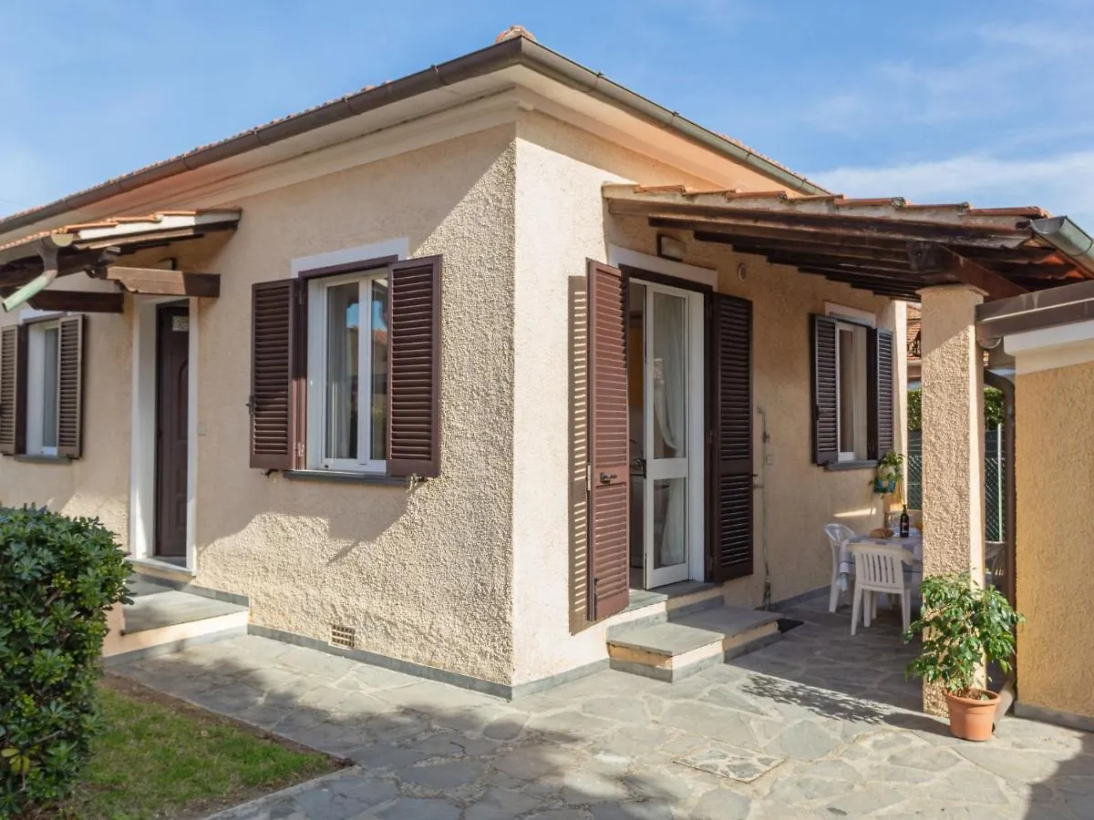 Holiday Home Francesca By Interhome Marina di Pietrasanta